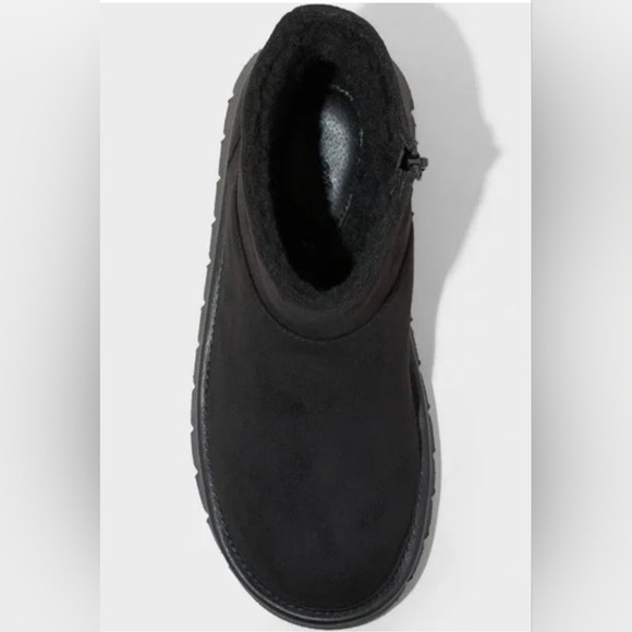 Universal Thread Women's Size 6 May Suede Booties Memory Foam Insole New - Picture 2 of 11